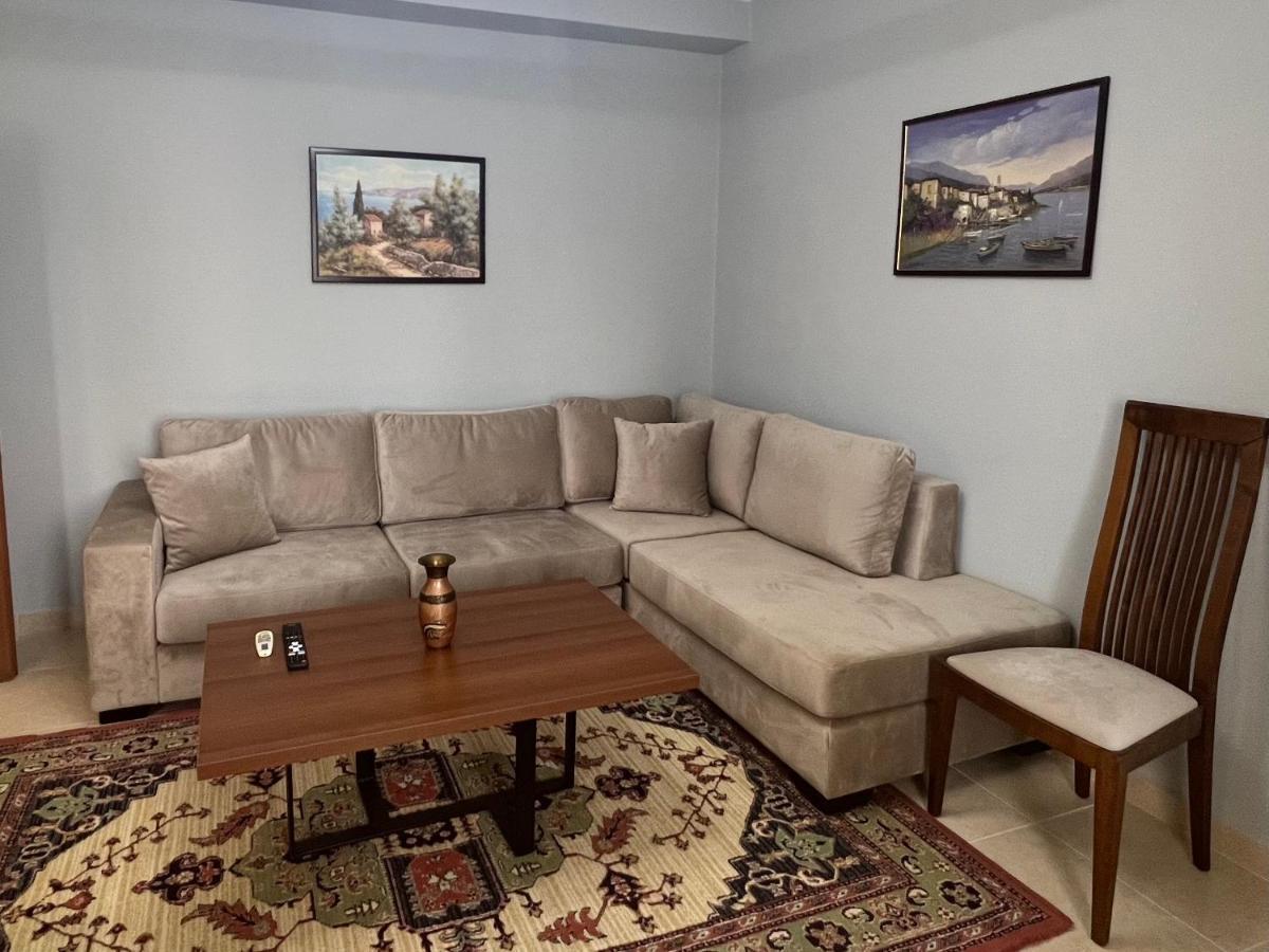 Apartment In Skanderbeg Square - Tirana Center 2 Luaran gambar