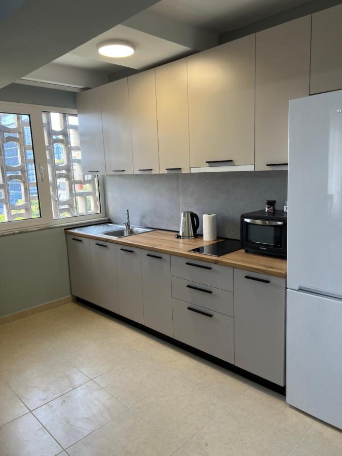 Apartment In Skanderbeg Square - Tirana Center 2 Luaran gambar