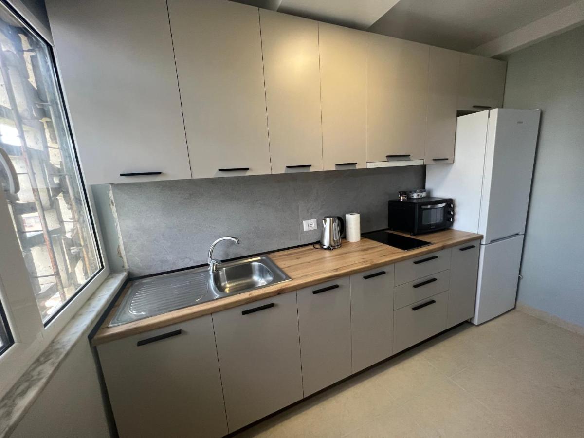 Apartment In Skanderbeg Square - Tirana Center 2 Luaran gambar