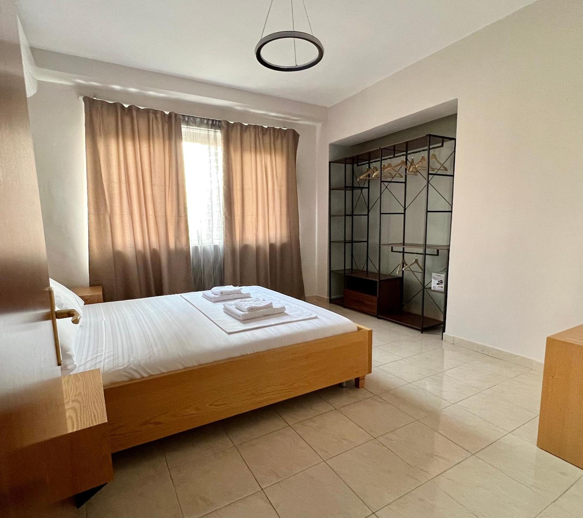 Apartment In Skanderbeg Square - Tirana Center 2 Luaran gambar